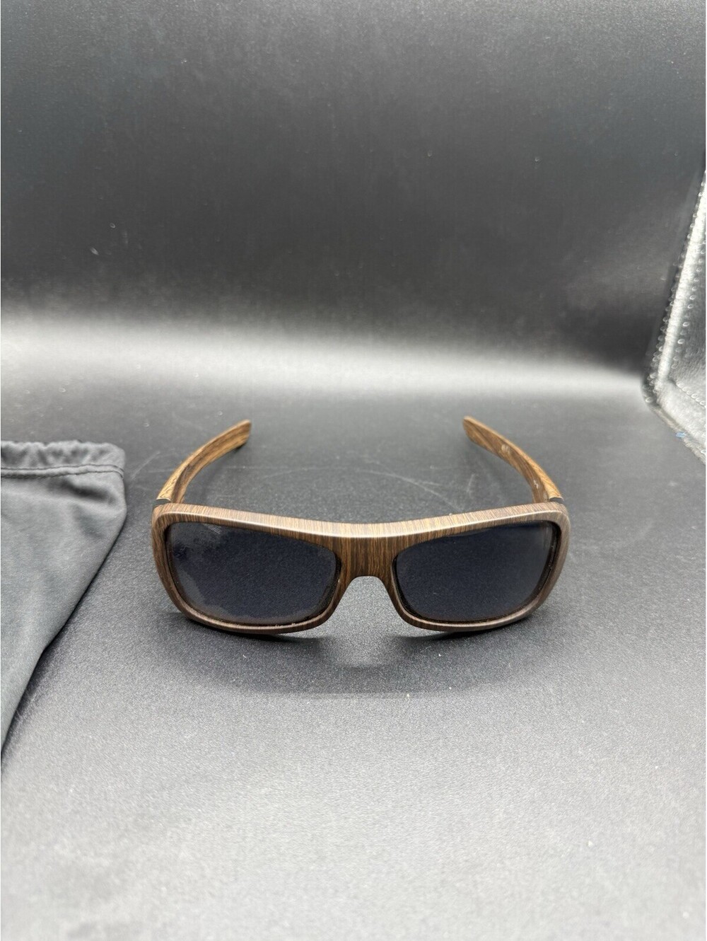 Oakley Montefrio Woodgrain Frame 03-574